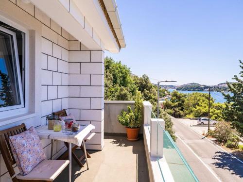 Apartments Lovro - One bedroom apartment with Balcony and Sea View 3
