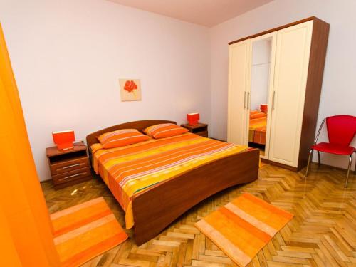 Apartments Ivana TR -Two Bedroom Apartment with Terrace A1