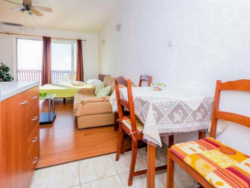 Guest House Fontana - Superior Studio with Sea View 2 Adults