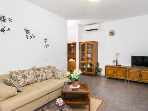 Apartments Olive - Comfort One Bedroom Apartment with Terrace and Sea View - Popolica 50