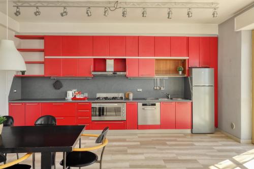 Galeriebild der Unterkunft JOIVY Stylish 2BR flat next to Navigli in Mailand