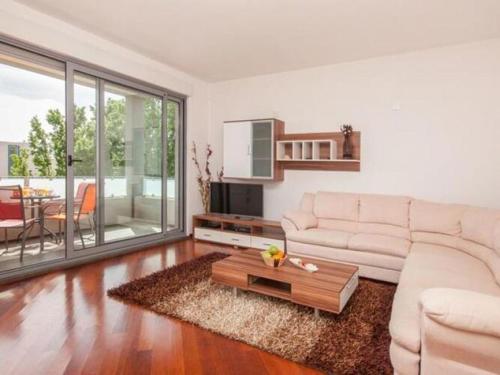 Apartments Nikolina ST - Comfort Two Bedroom Apartment A1