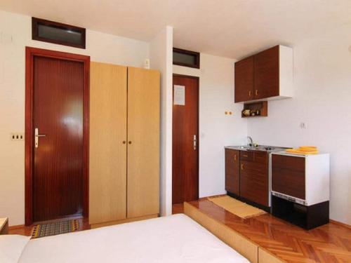 Apartments Nadia - Standard Studio Apartment A2
