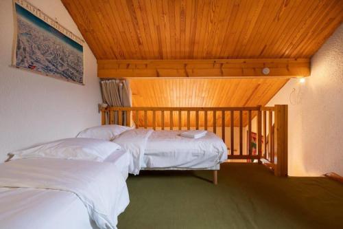 Large duplex in Méribel Village with balcony