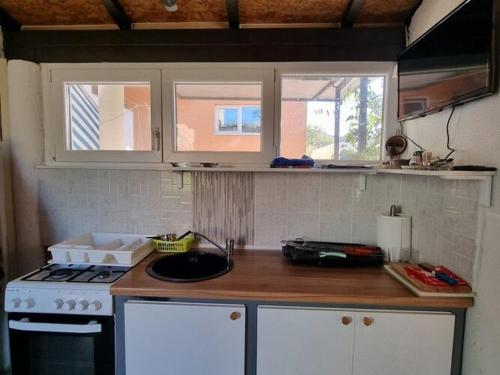 2 bedroom apartment with terrace