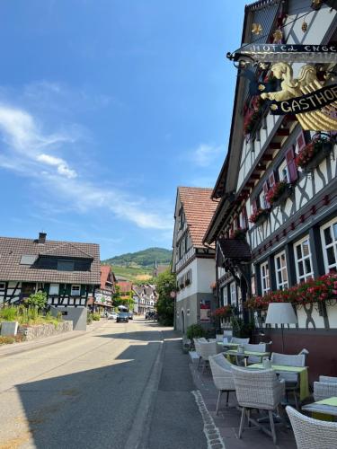 Gallery image of An Wanderwegen gelegen mit Terrasse und Boxspringbett in Sasbachwalden