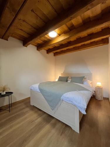 Ein Bett oder Betten in einem Zimmer der Unterkunft Apartmány La Šiška