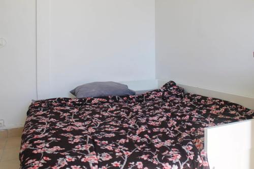 Photo de la galerie de l'établissement Bright & Equipped Studio at the Gate to Paris, à Pantin