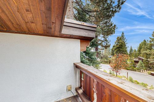 Imagen de la galería de Dollar Point Palace, en Tahoe City