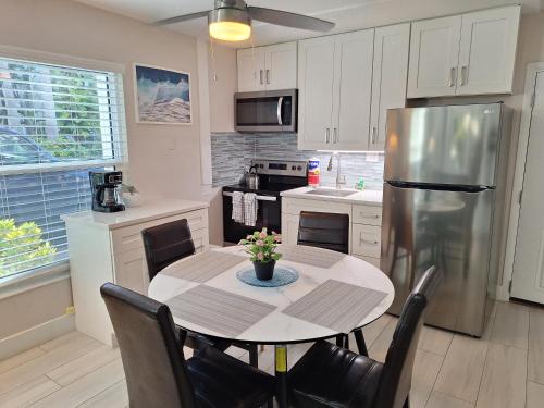 Imagen de la galería de Turtle Crawl Inn - Longboat Key, en Longboat Key