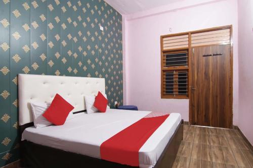 Gambar di galeri bagi Hotel O Royal Place di Faridabad