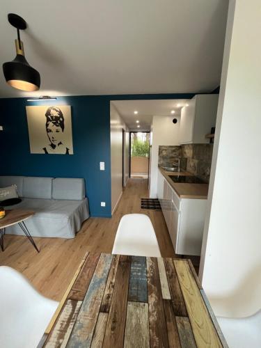 Appartement cosy avec piscine