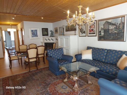 Χώρος καθιστικού στο Atelier le Camp