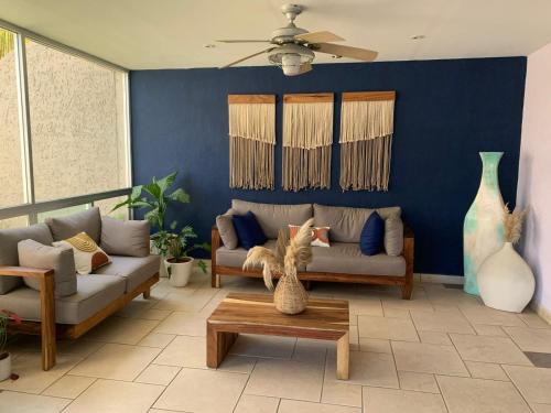Zona de estar de Banderas Suites