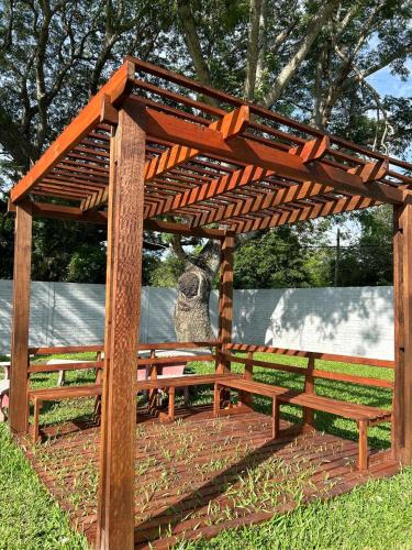 casa-quinta cerca de corrientes y santa ana-Complejo Lupitaにある庭