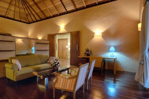 Χώρος καθιστικού στο Ketewel Villa by Sanga Sanga Hospitality