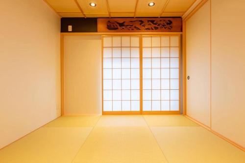 三十三Tuchi