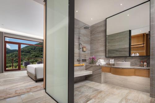 Imagen de la galería de Crowne Plaza Zhoushan Seaview by IHG, en Zhoushan