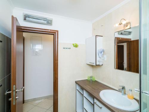 Villa Samba - Studio Apartment with Balcony and Sea View