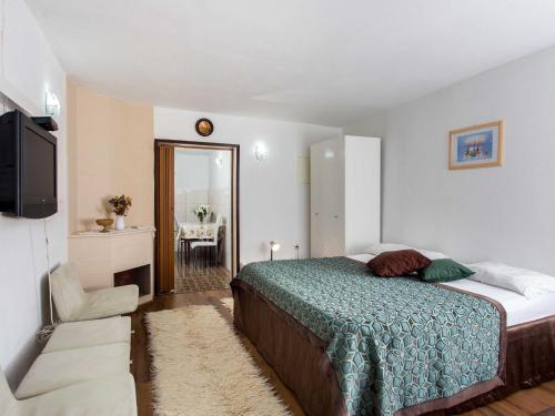 Apartments Djurkovic - Deluxe Studio with Balcony and Garden View