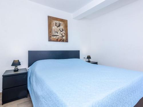 Apartments Paula - One Bedroom Apartment with Shared Terrace