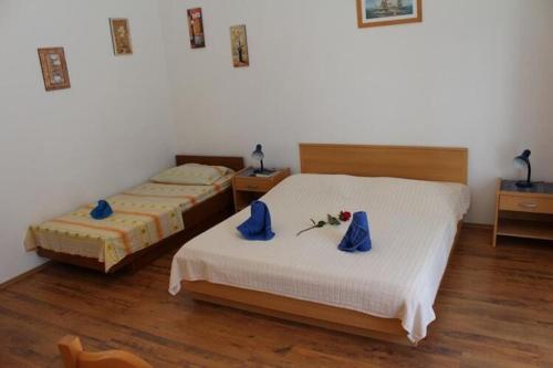 Apartments Lozica - Standard Studio Apartment with Terrace and Sea View