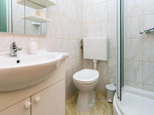 Guest House Fontana - Standard One Bedroom Apartment with Balcony and Sea View