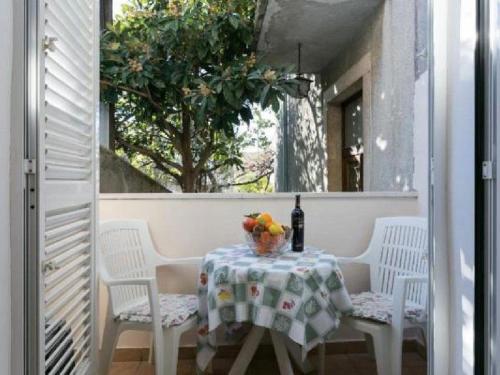 Apartment Anita Gru - One-Bedroom Apartment with Balcony