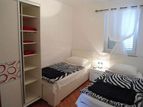 Apartment The Big Chill - Three Bedroom Apartment with Terrace, Balcony and Jacuzzi