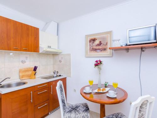 Apartments Nicol - Studio with Terrace
