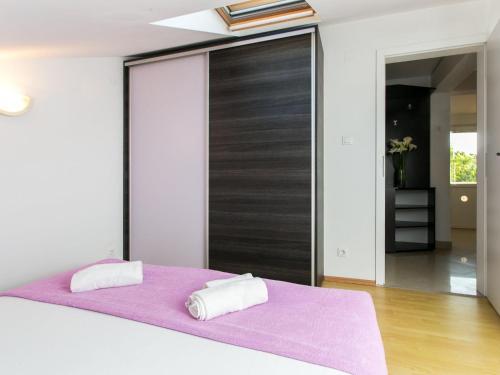 Apartment Marlo - Two-Bedroom Apartment with Balcony Top Floor