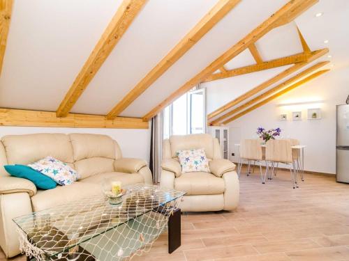 Apartments Knego - Two Bedroom Apartment with Balcony and Sea View