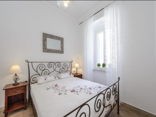 Apartments Franka Old Town - One Bedroom Apartment