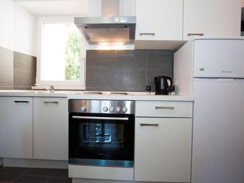Villa Mia - One Bedroom Apartment With Balcony