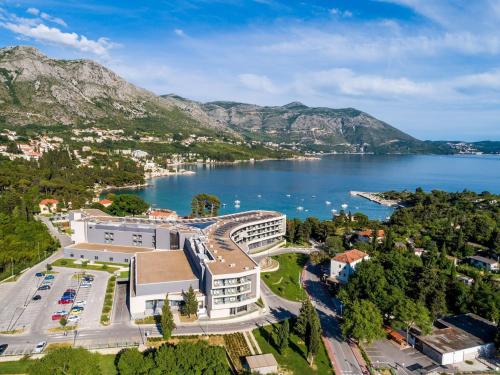 Apartments Mali Paradiso - One Bedroom Apartment with Terrace and Pool View A3