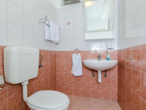 Color Apartments - One Bedroom Apartment with Terrace and Partial Sea View Blue
