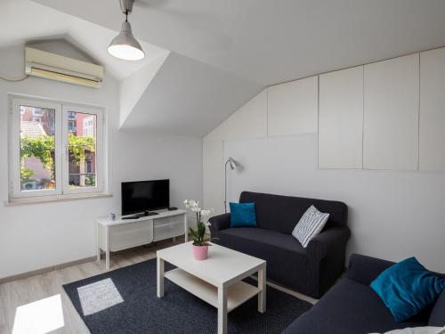 Apartments Katarina - Two-Bedroom Apartment 4 Adults - Izme u Ribnjaka Street no 1 - #2