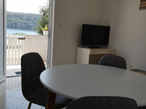 Apartment Marta - One Bedroom apartment with sea view