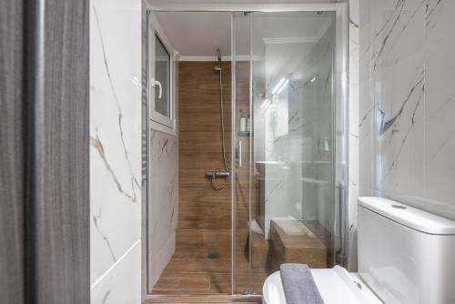 Acropolis Walk Residence by MDK Athens