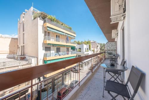 Acropolis Walk Residence by MDK Athens