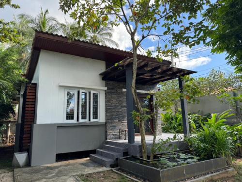 Zahrada ubytování Samui Garden Home