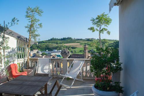 Foto I Leoni Ruggenti Terrazza Incantata tra le Colline del Monferrato 1