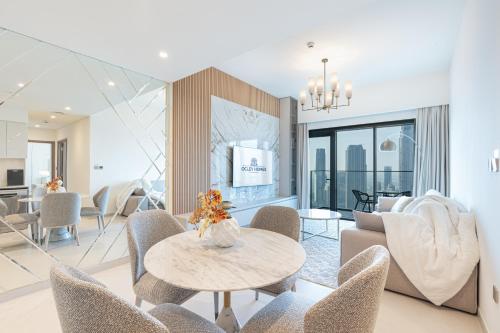 Luxury Home with Breathtaking Burj Khalifa Views