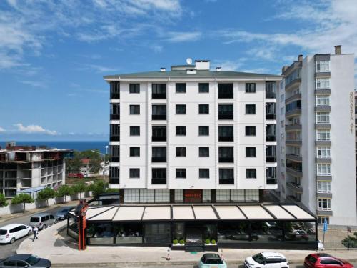 WHITE PEARL RESIDENCe