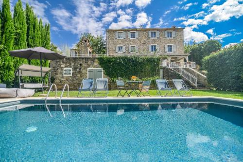 Melegran In The Hills