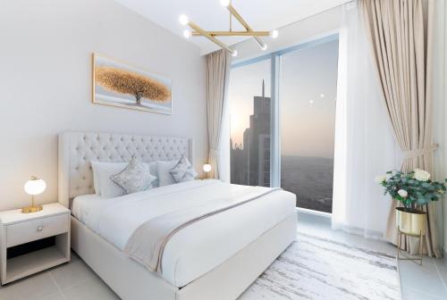 Postel nebo postele na pokoji v ubytování Ultimate Stay / 2 Bedrooms / Sea Views / Downtown