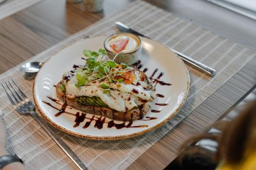 Essen im Hotel oder in der Nähe
