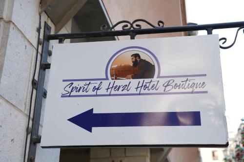 Certifikát, hodnocení, plakát nebo jiný dokument vystavený v ubytování Spirit of Herzl Hotel הרוח של הרצל