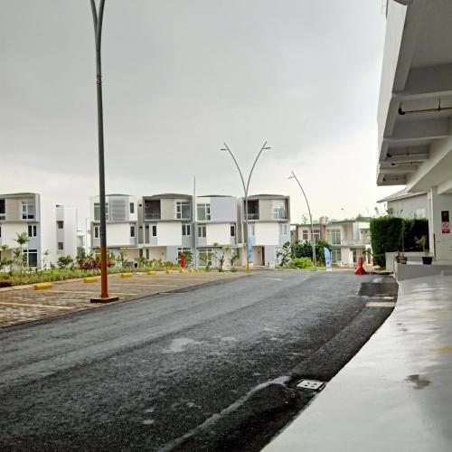 an empty street in front of some apartment buildings at The Nove Apartment Nuvasa Bay - Kaina Tower Junior Penthouse in Nongsa