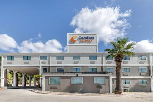 a rendering of the front of a hotel at Comfort Suites San Antonio Airport North in San Antonio